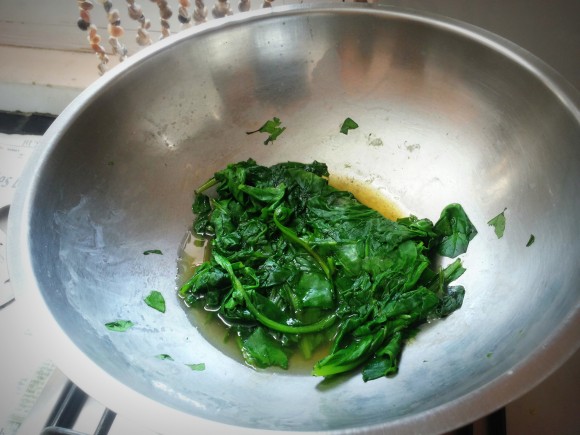 Boil palak (spinach) 
