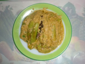 Parwal (pointed gourd) with khus-khus (poppy seed