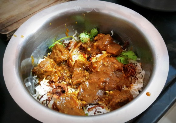 Again pour remaining cooked mutton
