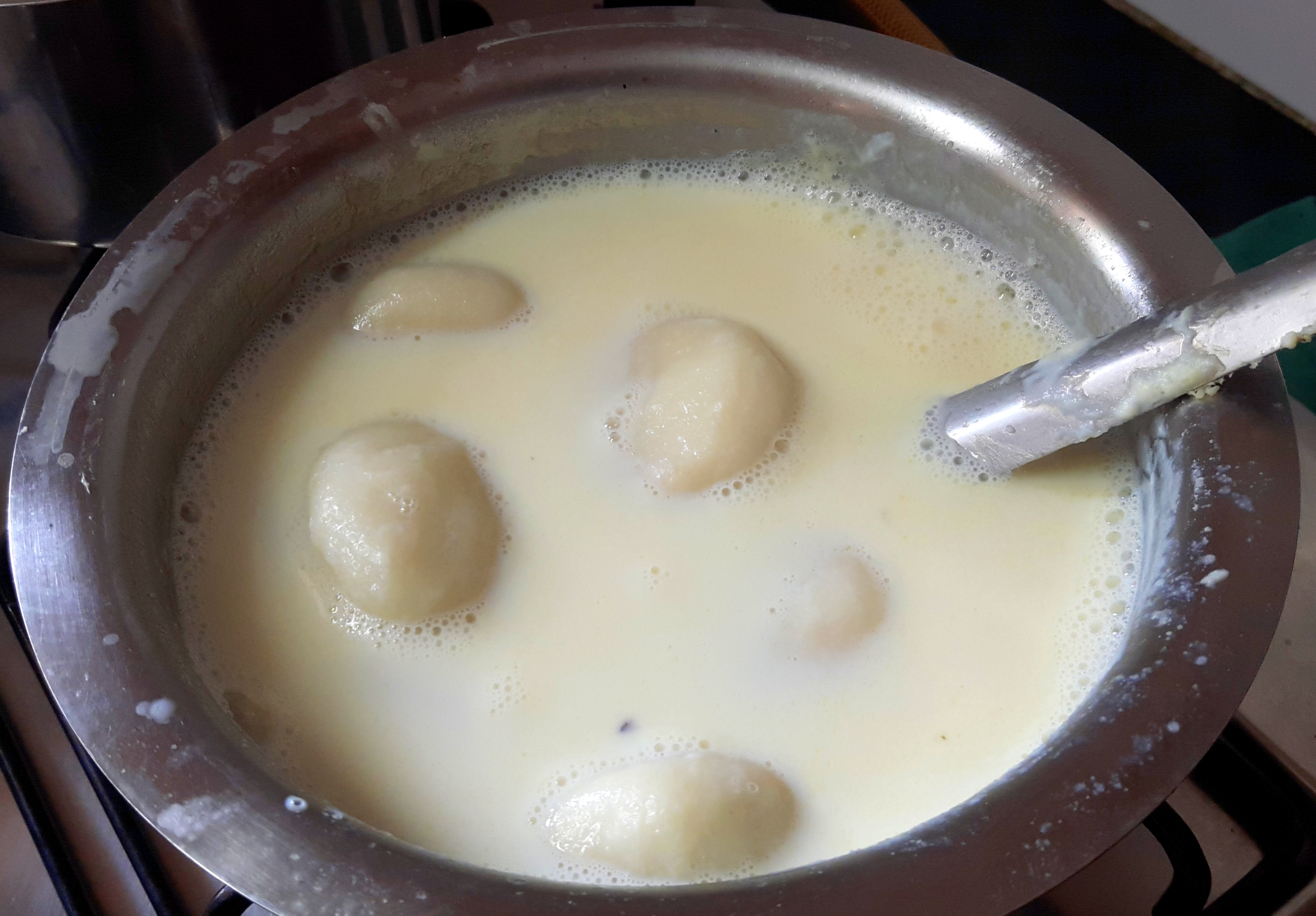 Check this with spoon or fork