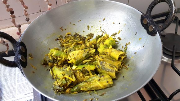 Stuff karela (bitter gourd) without onion garlic