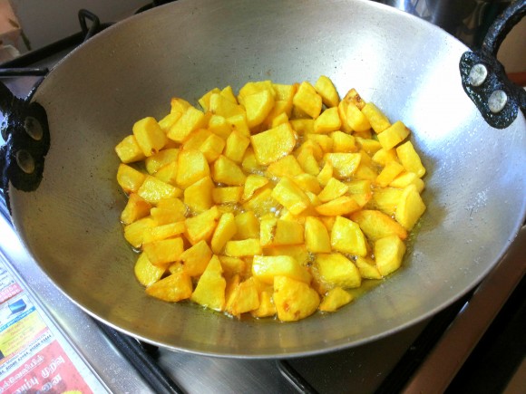 frying potato