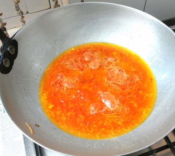 puting syrup ,safforon & color