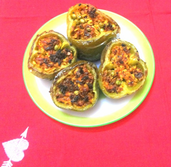  Stuffed capsicum (stuffing peas and paneer)