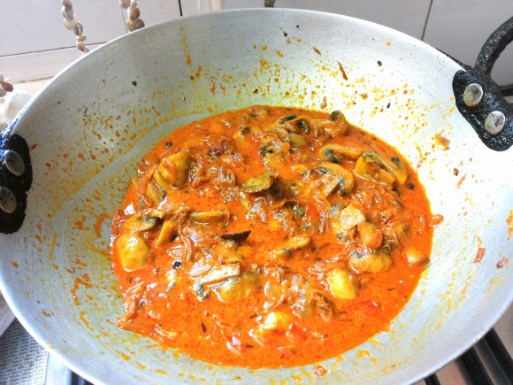 Mushroom masala