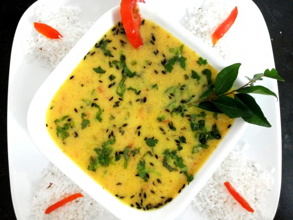 Moong dal with coconut milk (moong dal soup)