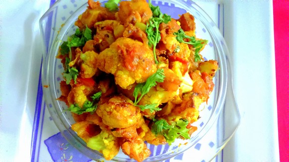 Dry aaloo (potato) Gobhi (cauliflower)