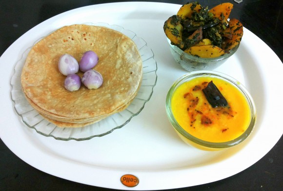 Aaloo (potato) Chaulai (amaranth) saag ka bhujia