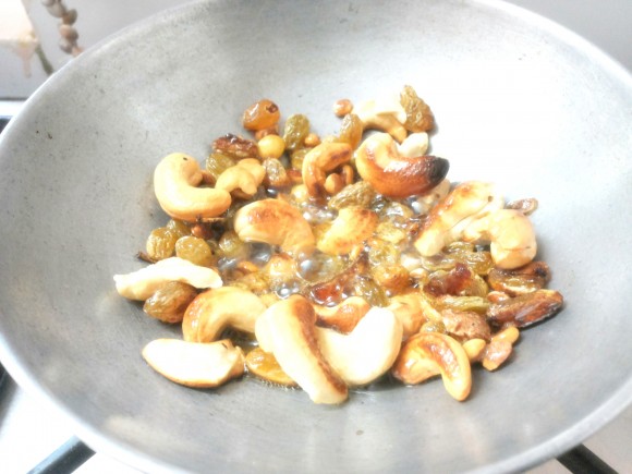 Fry cashew nut 
