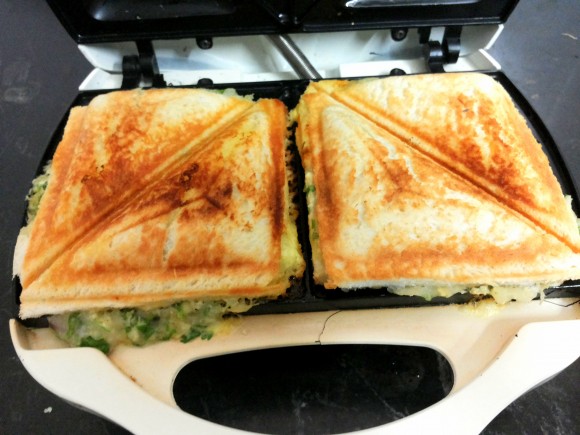 toast the sandwiches 