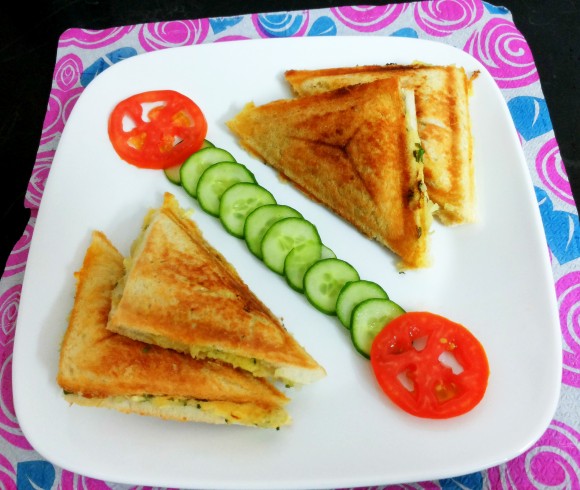 Tapioca (cassava root) sandwich