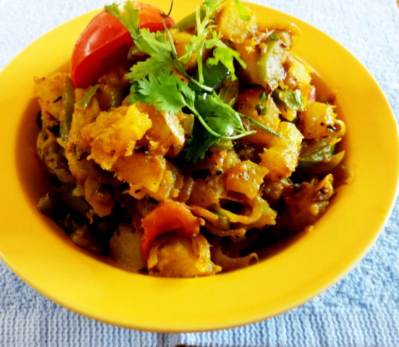 Tapioca (cassava root) and capsicum fry