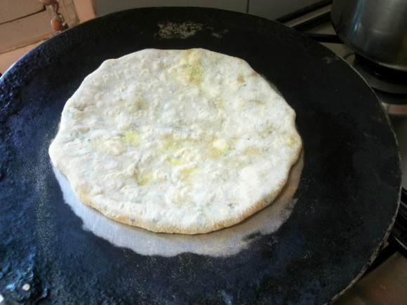 rolled paratha on tawa 