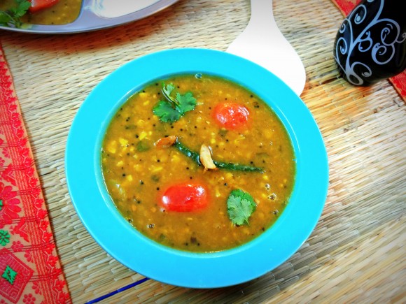 Garlicky Masoor dal (brown skin lentil/red lentil): dal