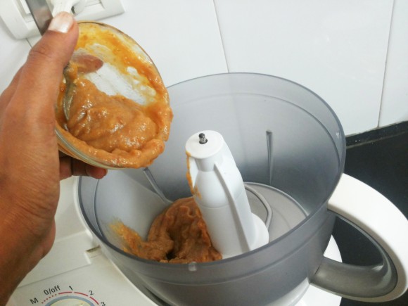 put sugar and date paste
