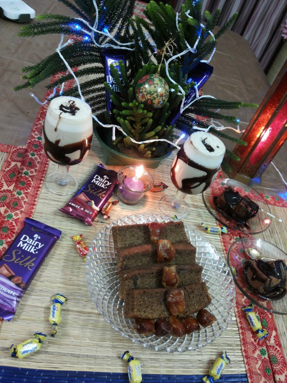 Eggless date cake