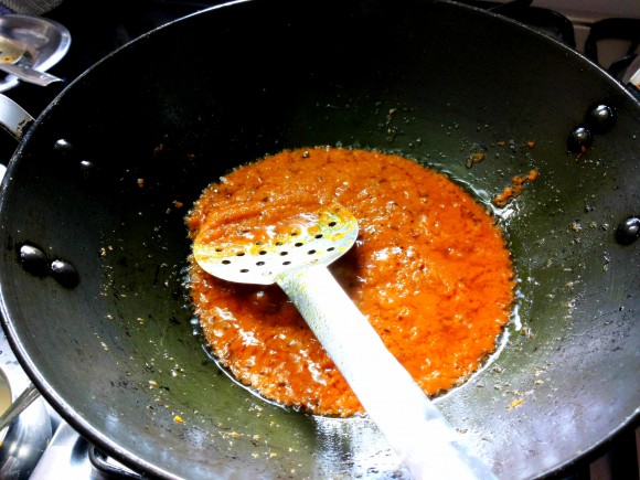 add grounded fine masala paste