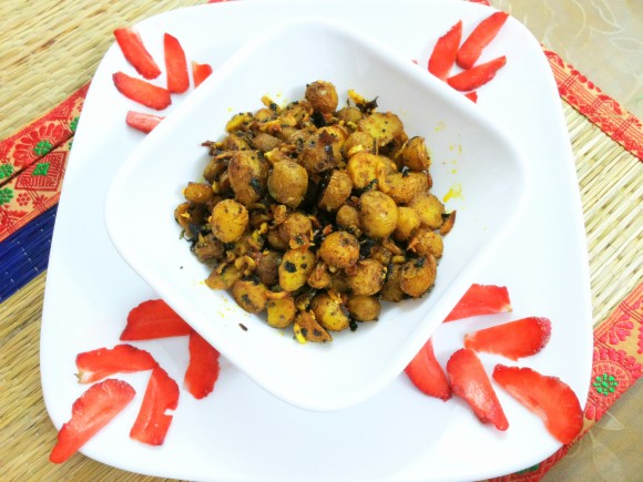 Garlicky baby potatoes