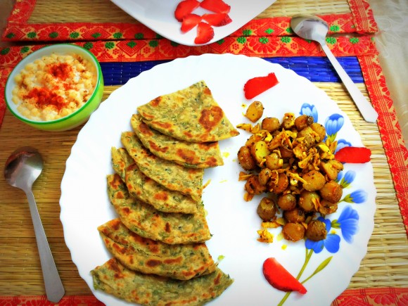 Garlicky baby potatoes