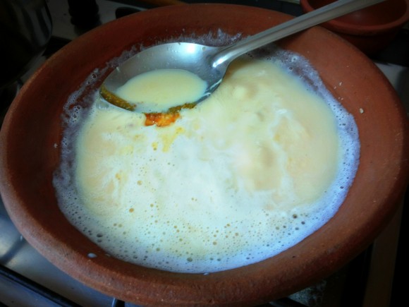 pour the thickened milk
