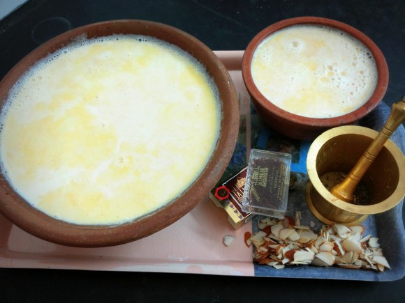 pour the thickened milk