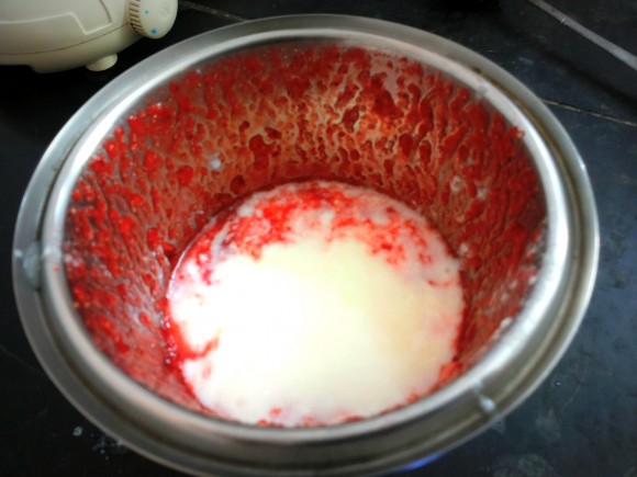Add 200 ml curd
