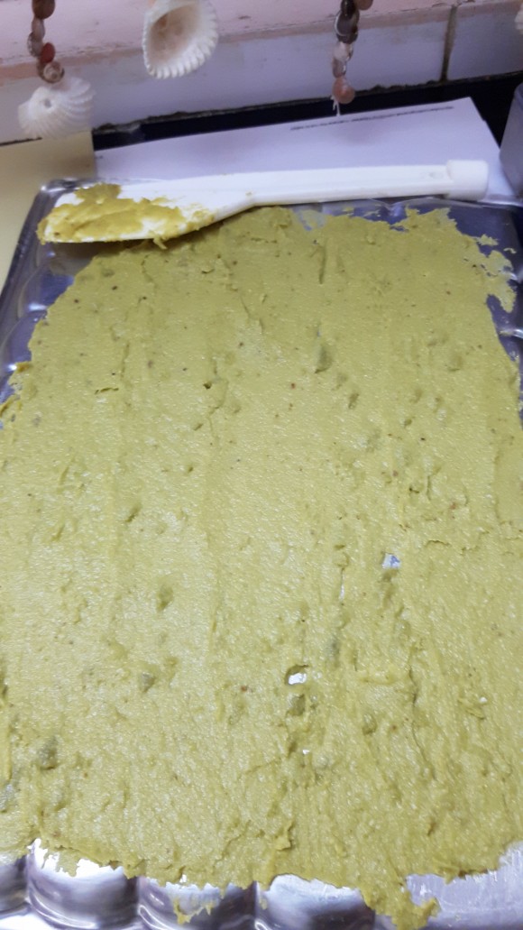 Spread the batter immediately