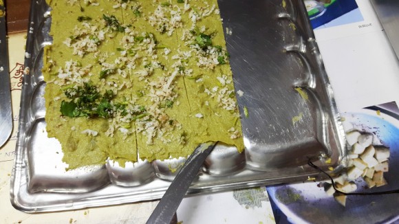 Open the edges of strips