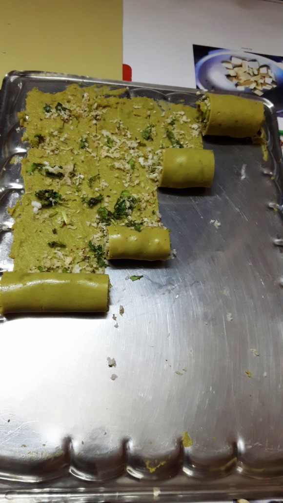 roll each strip tightly.