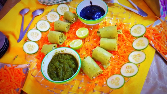 Place the roll on a prepared serving platter