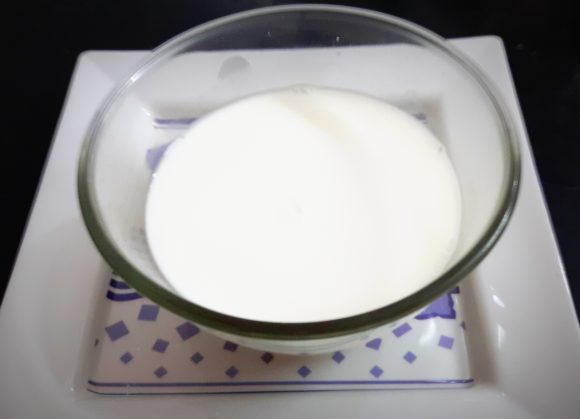 corn flour and water solution