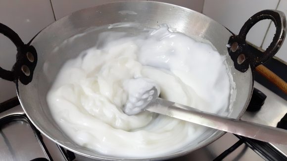 Cook this solution on medium lower flame