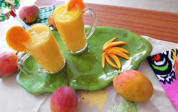 Mango milk shake