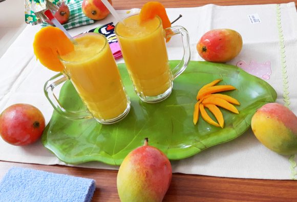 Mango milk shake