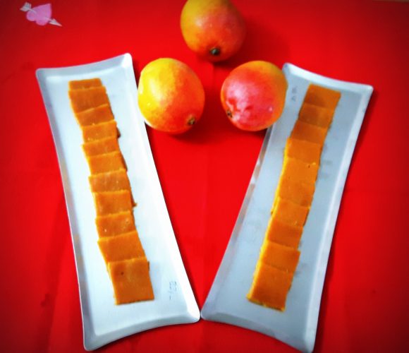 Aam papad/amawat (Mango fruit leather/dried Mango pulp)