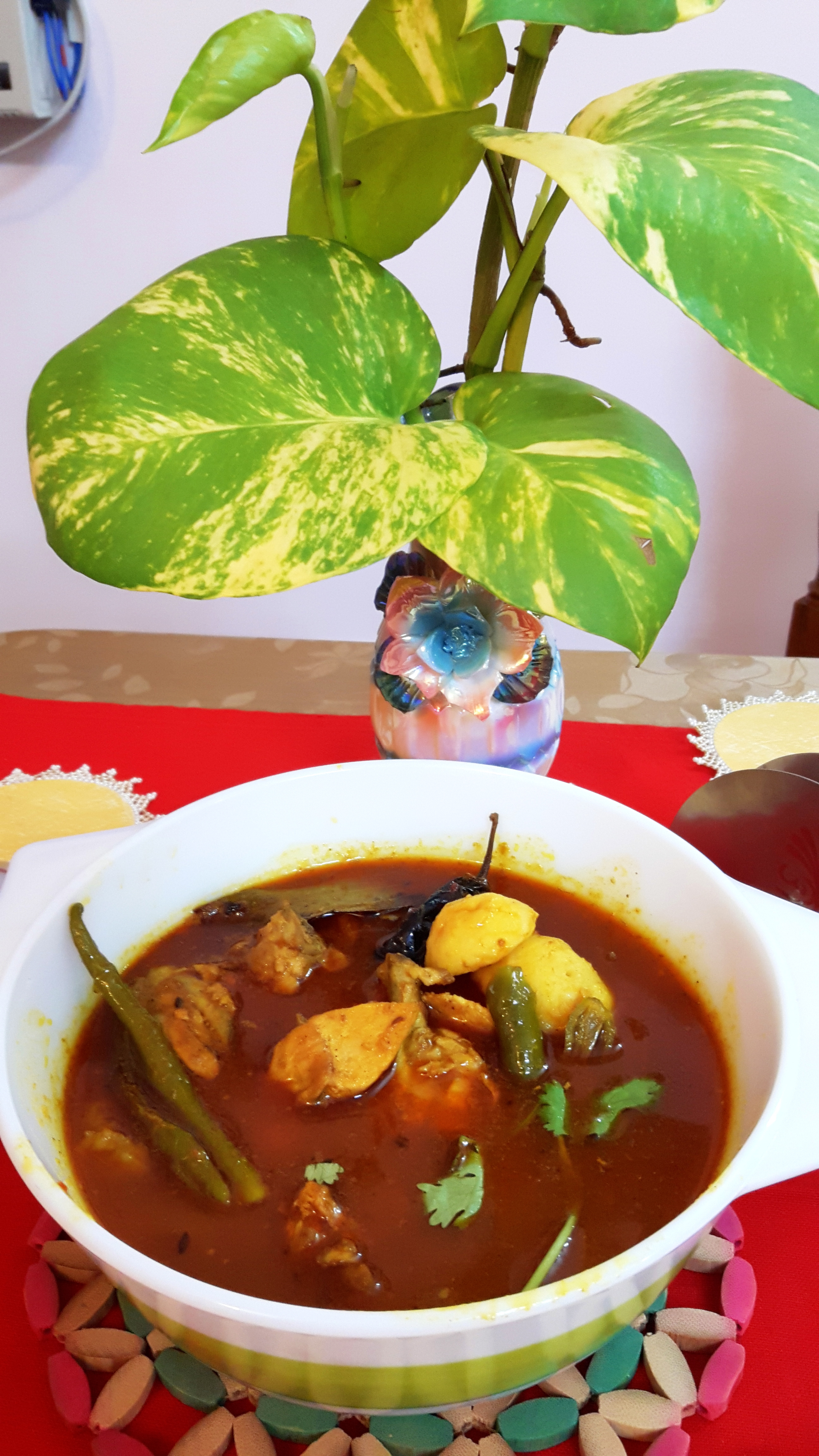 Chicken aaloo Dum (chicken potato Dum)