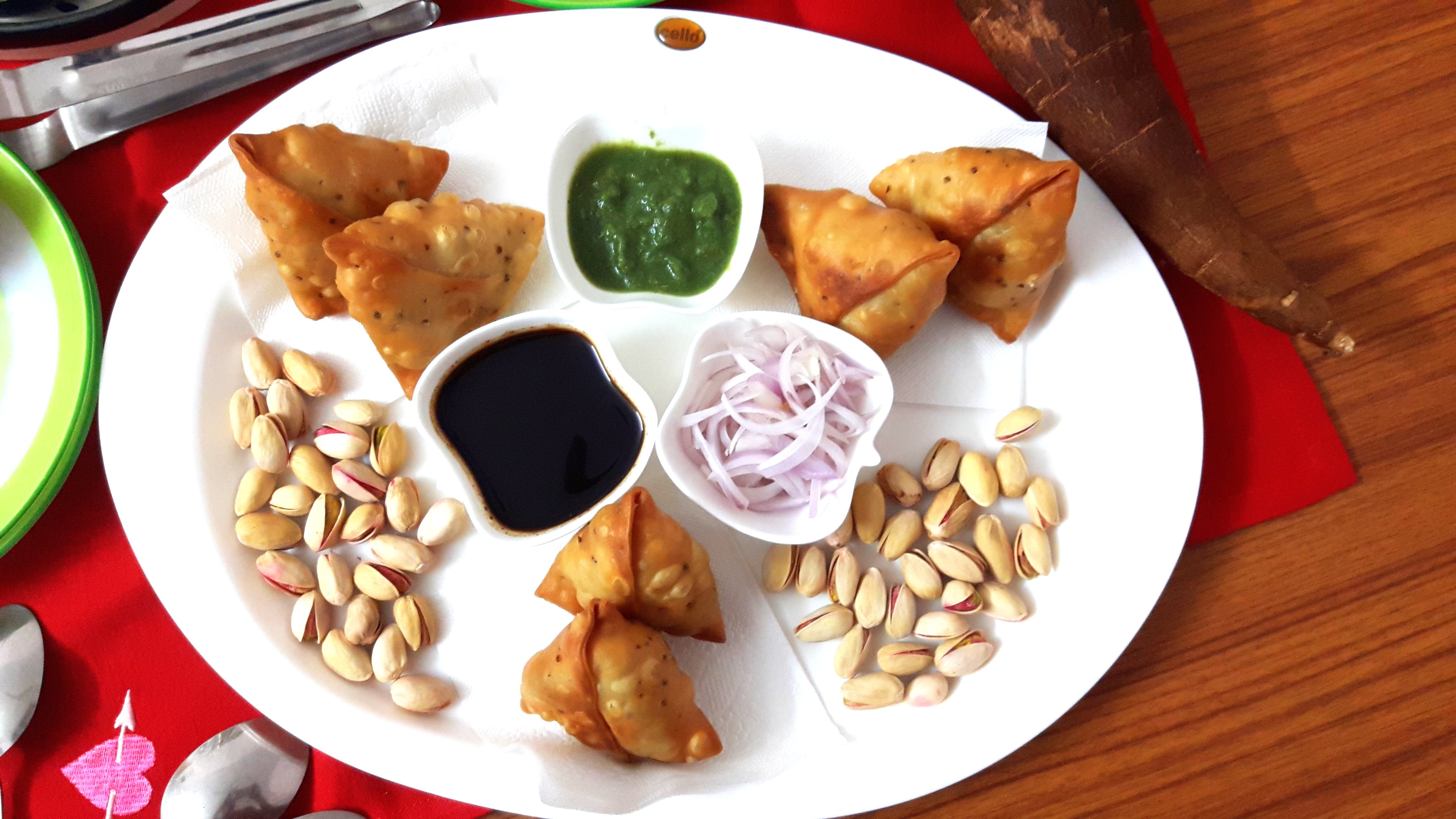Tapioca (cassava root) samosa