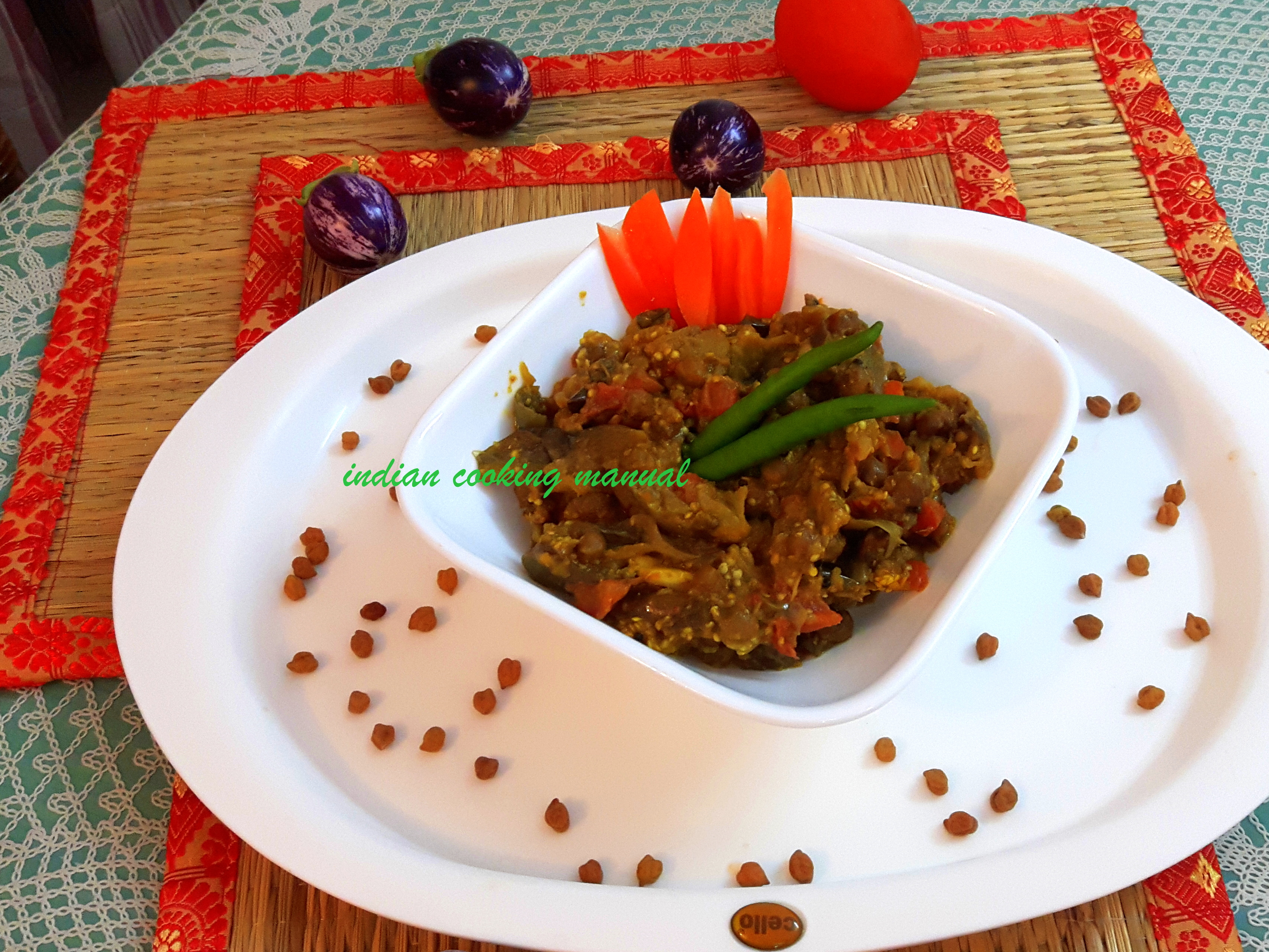 Baigan/brinjal chana ki sukhi sabji (Dry sabji of egg plant and Bengal gram)