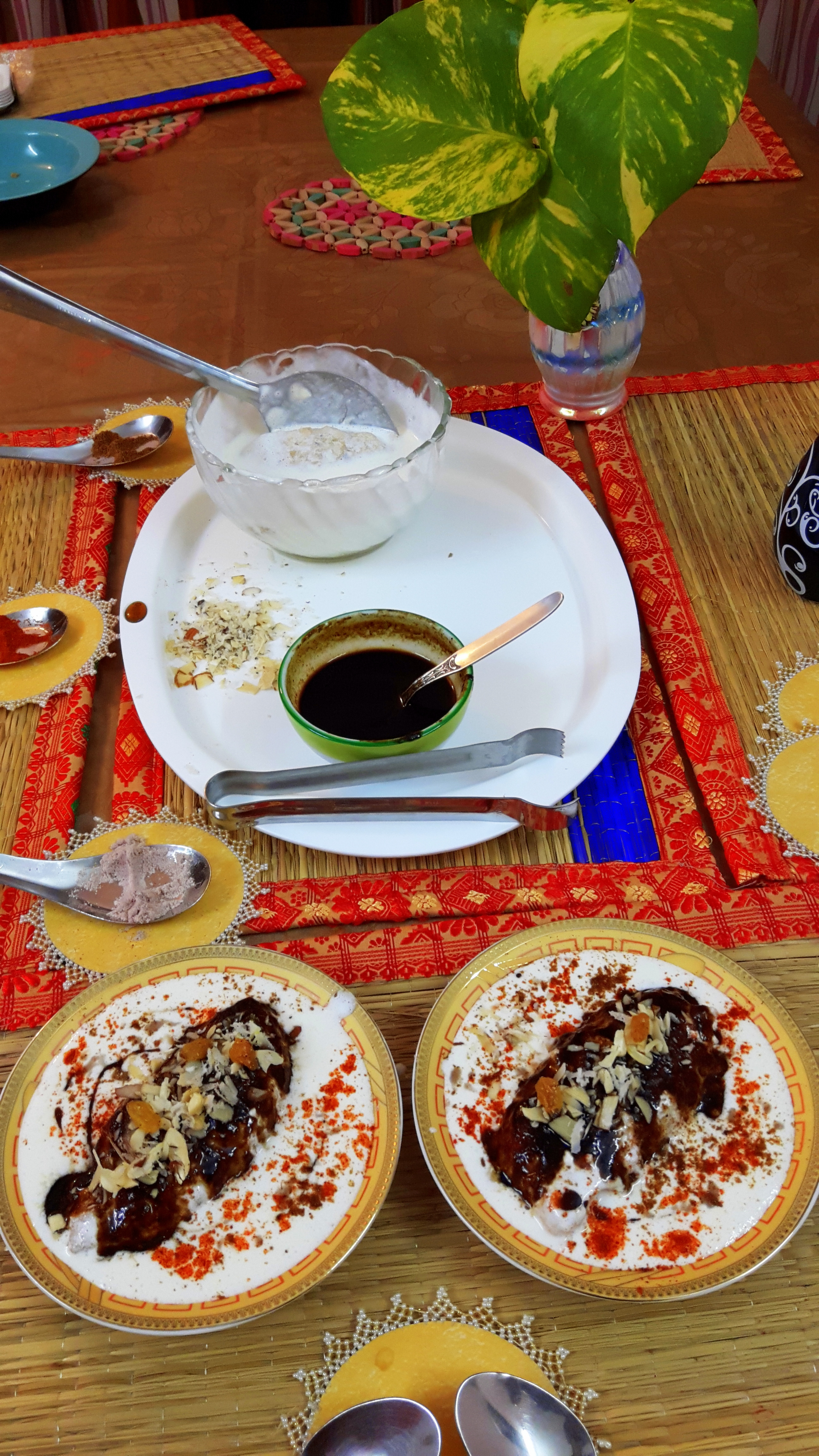 Royal Dahi-vada (stuffed Dahi-vada)