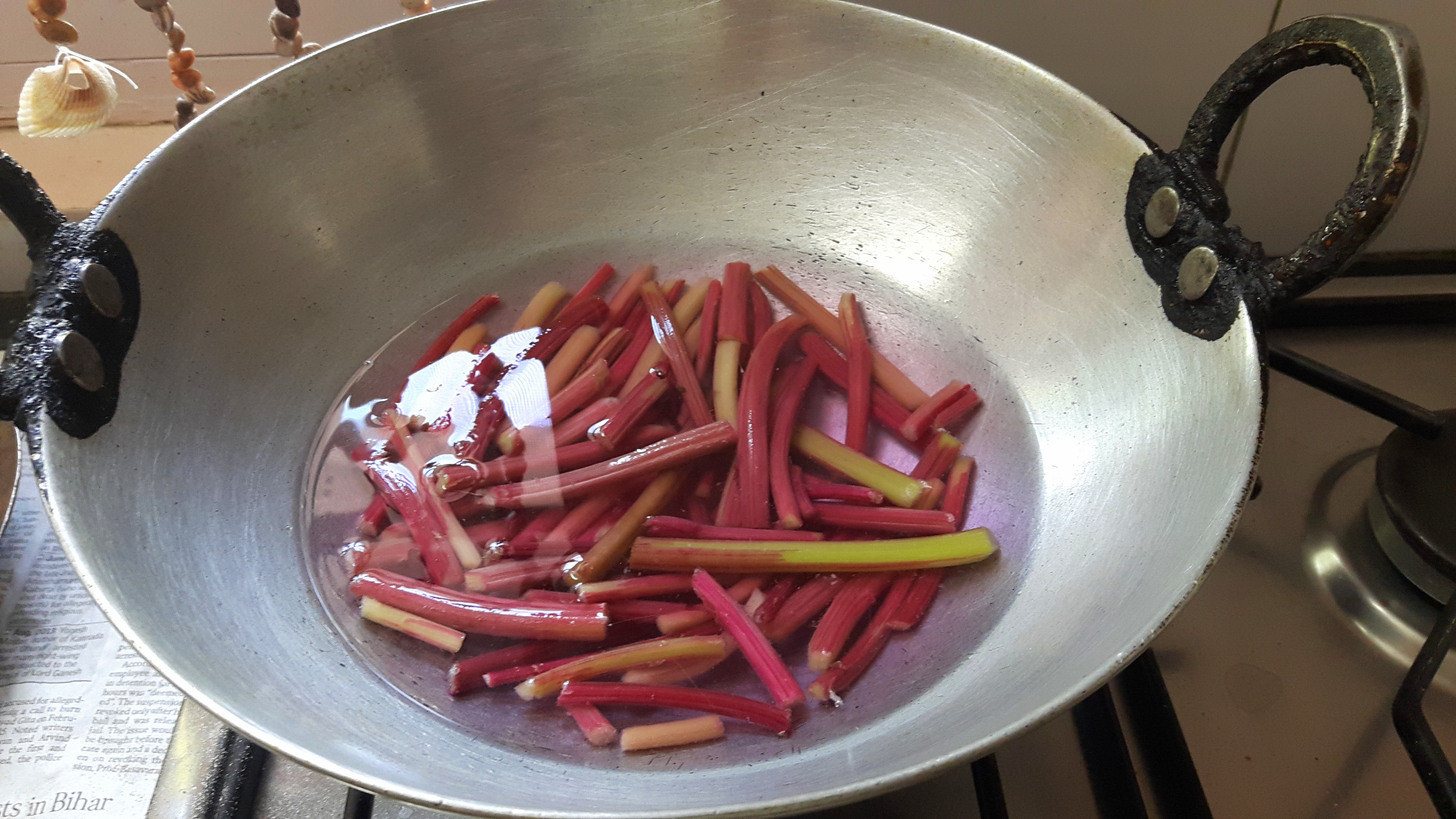 Boil the Stem of Chaulai