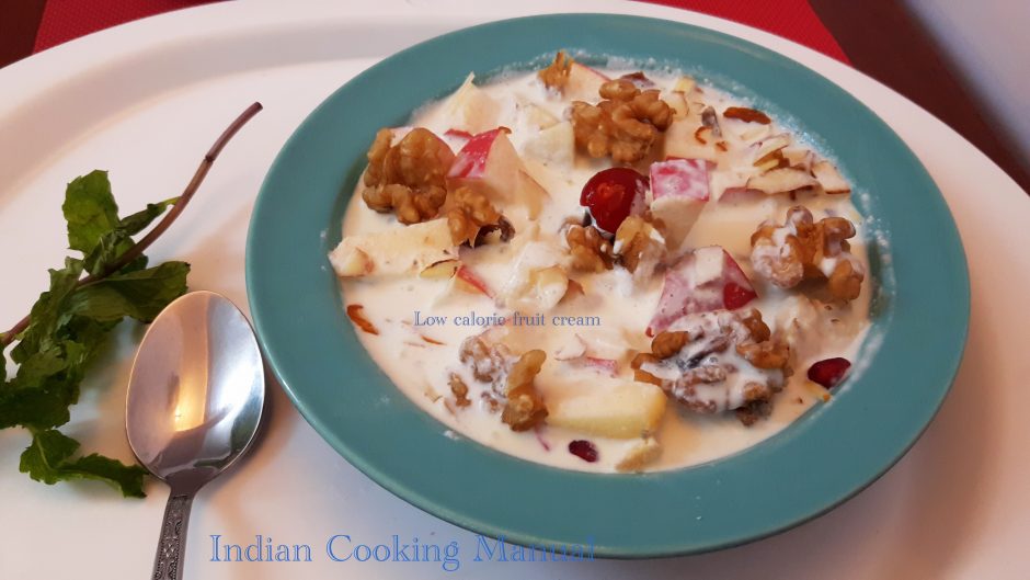 Low calorie fruit cream (phalahari recipe