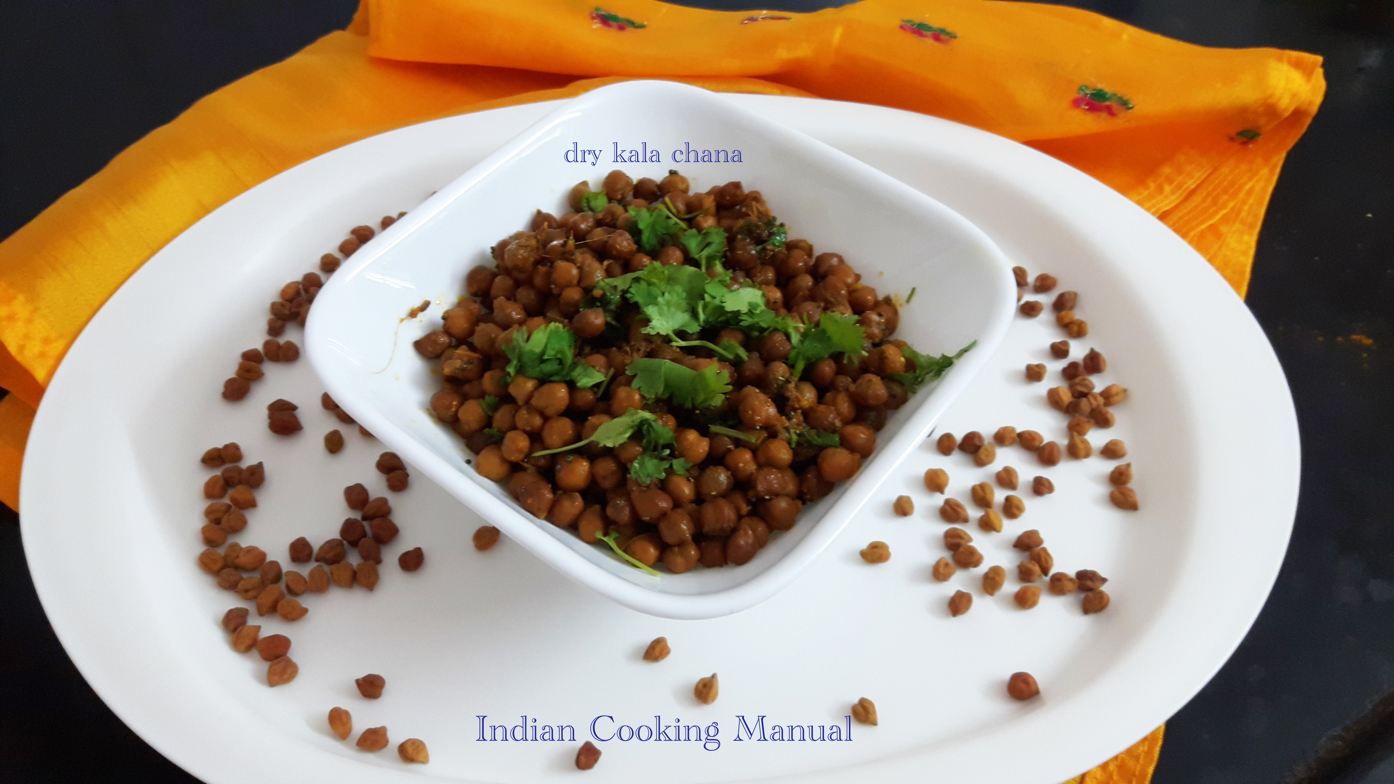 Dry kala chana (Bengal gram)