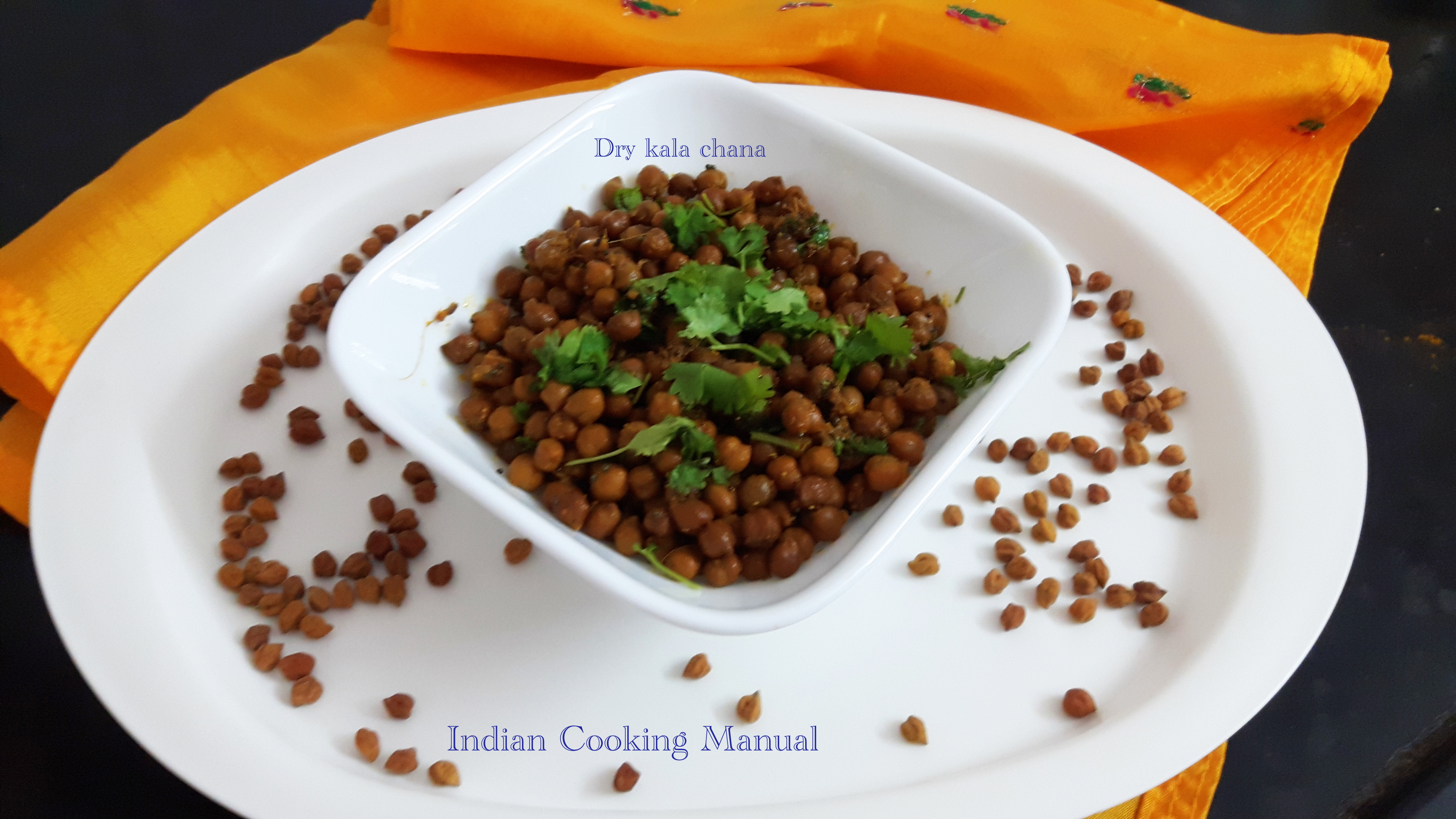 Dry kala chana (Bengal gram)