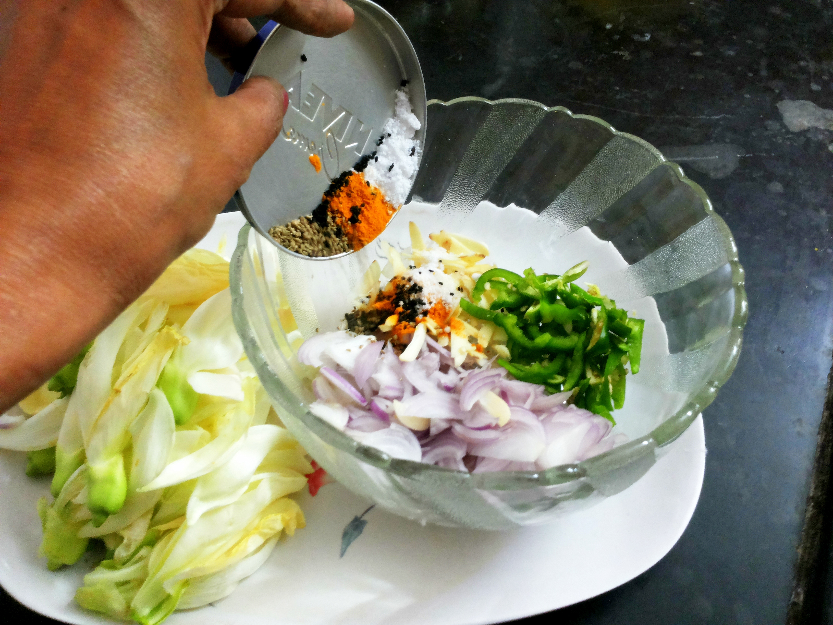 August phool and onion pakoda (fritters) Ingredient