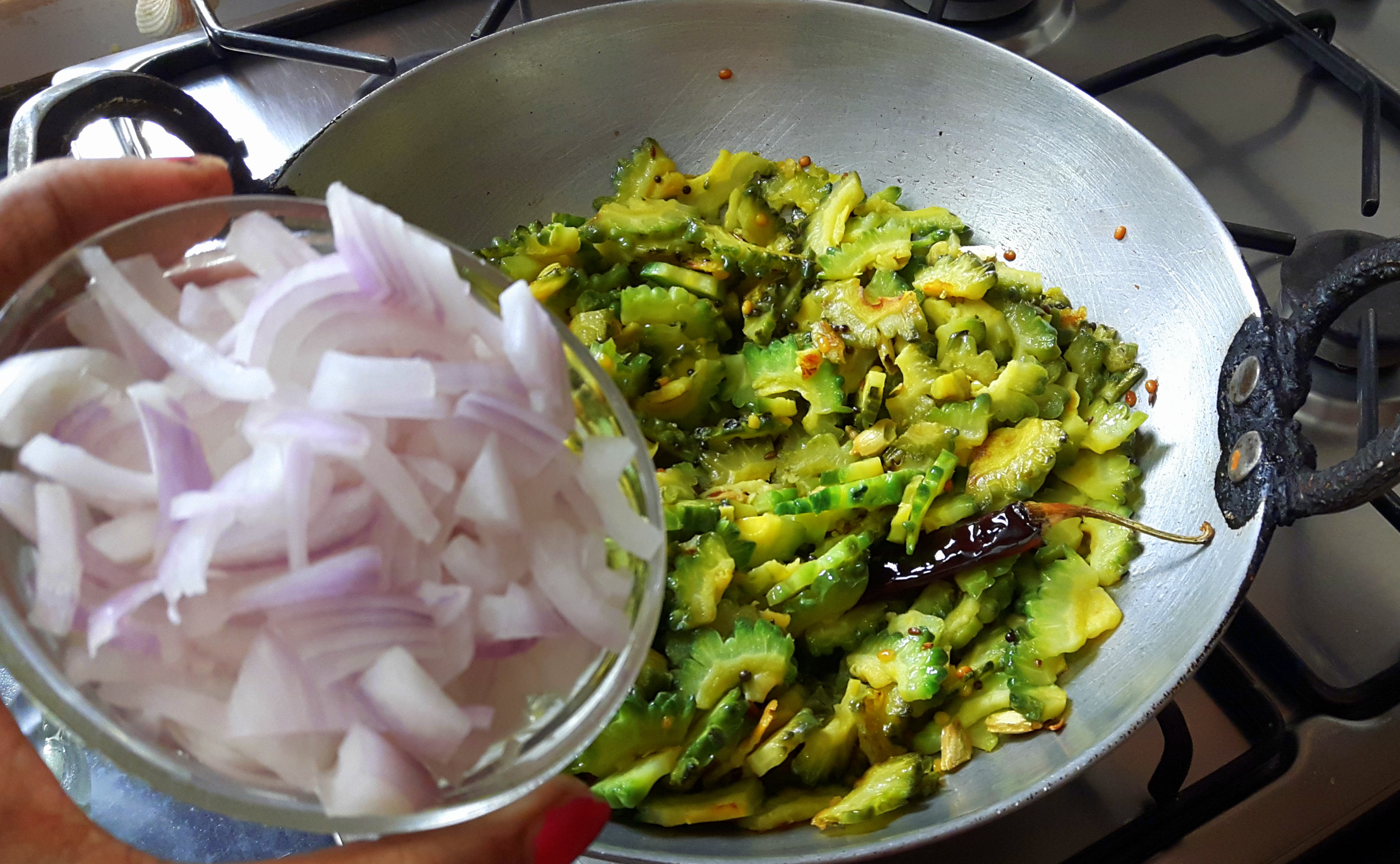 add onion