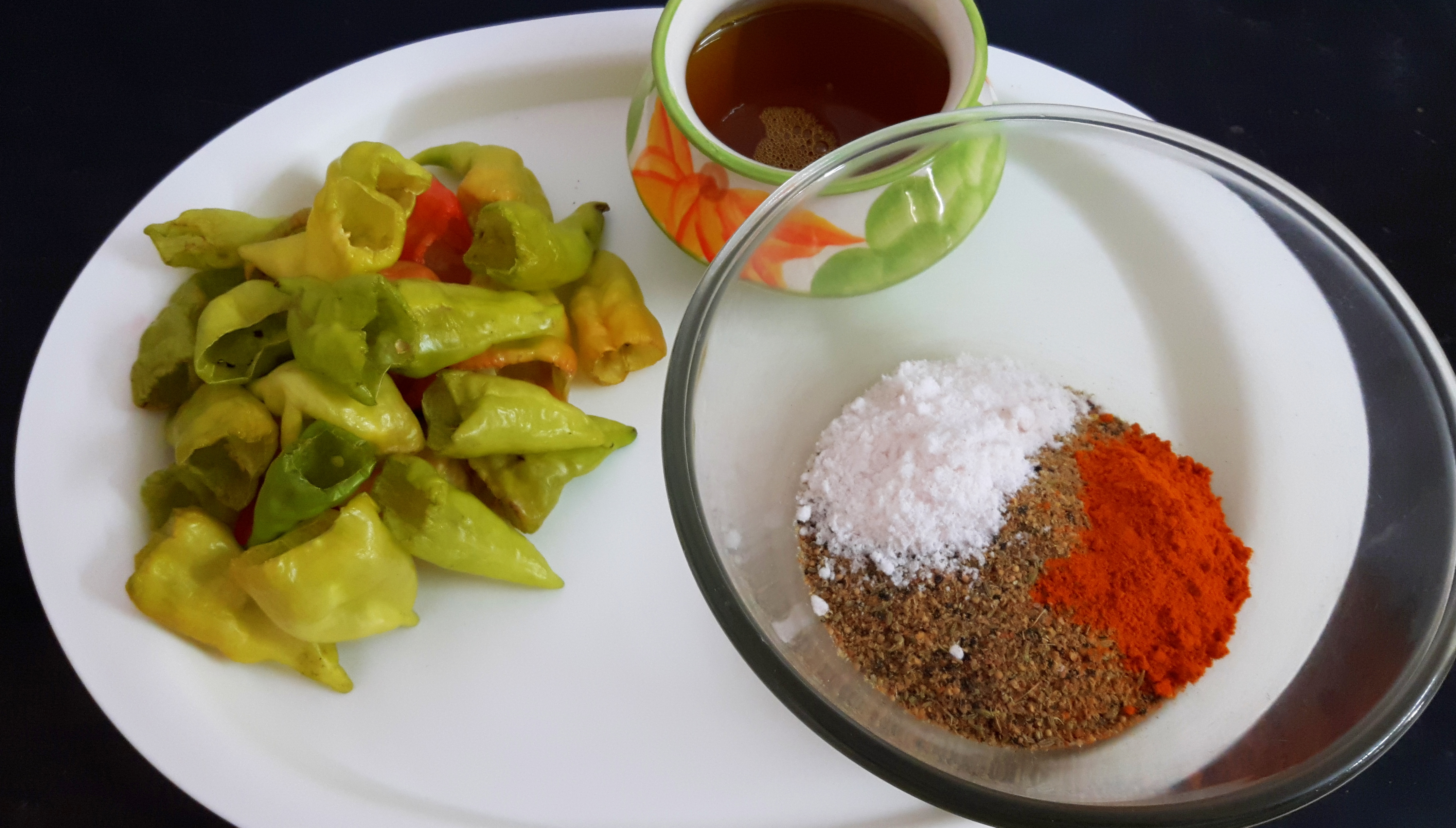 add salt, turmeric powder, mix well with 70-80 ml of oil