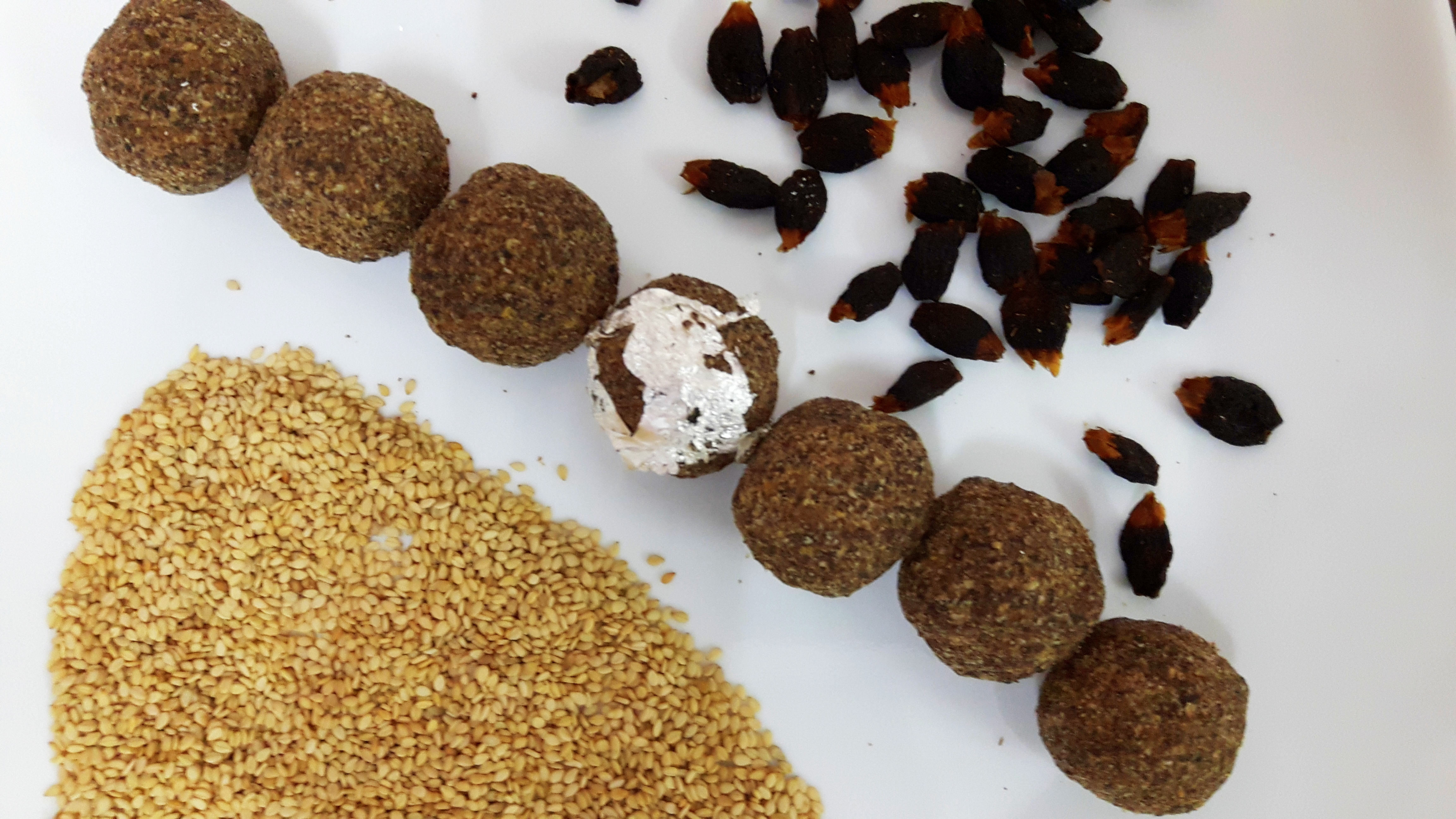 Mahua and til ka laddu ((Madhuca longfolia and sesame seed ball)