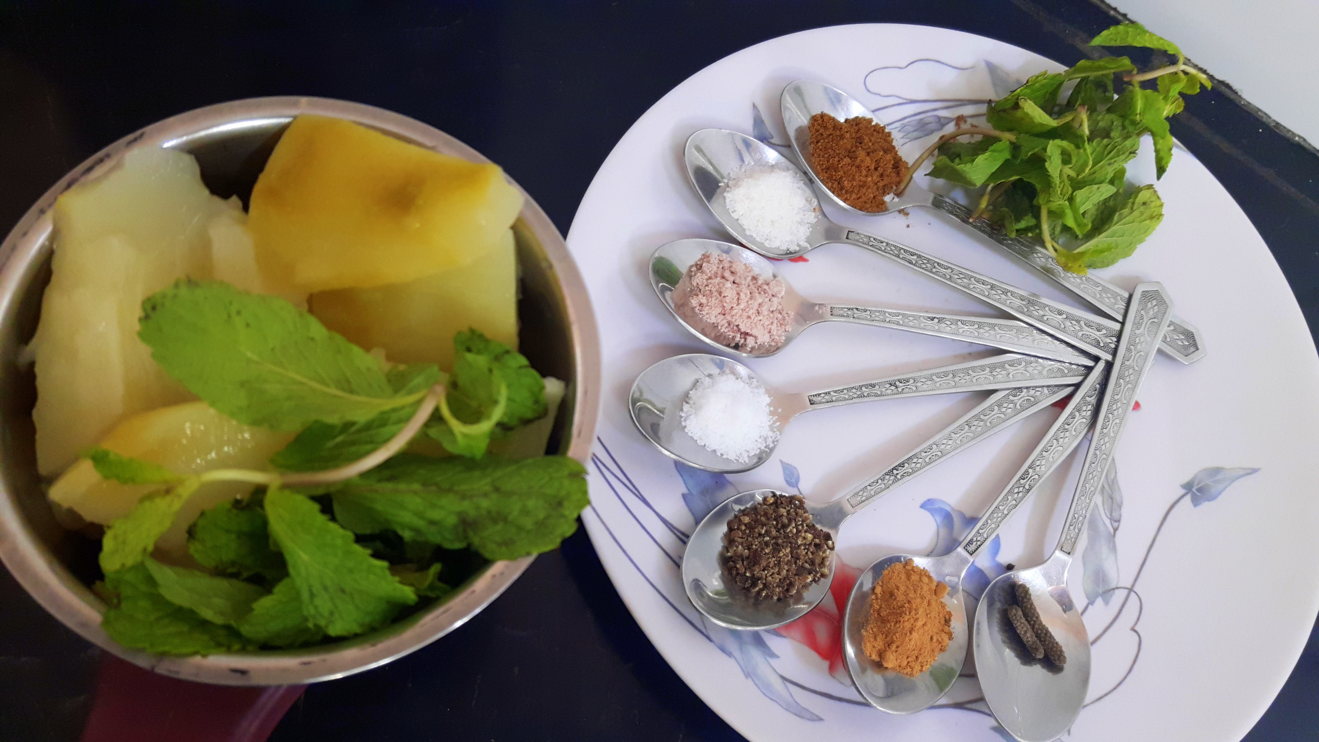 boil the raw mango