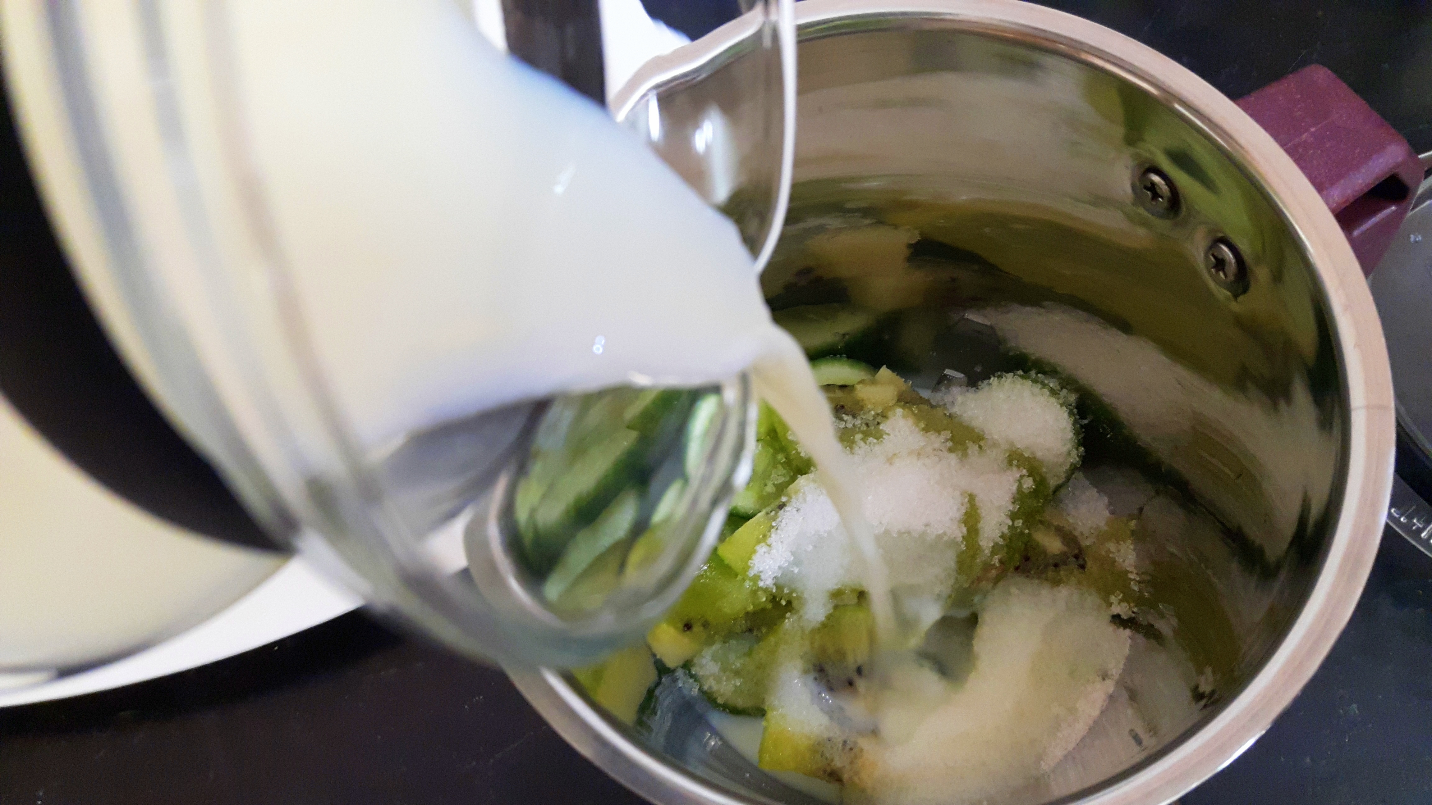 put chopped kiwi, cucumber and sugar