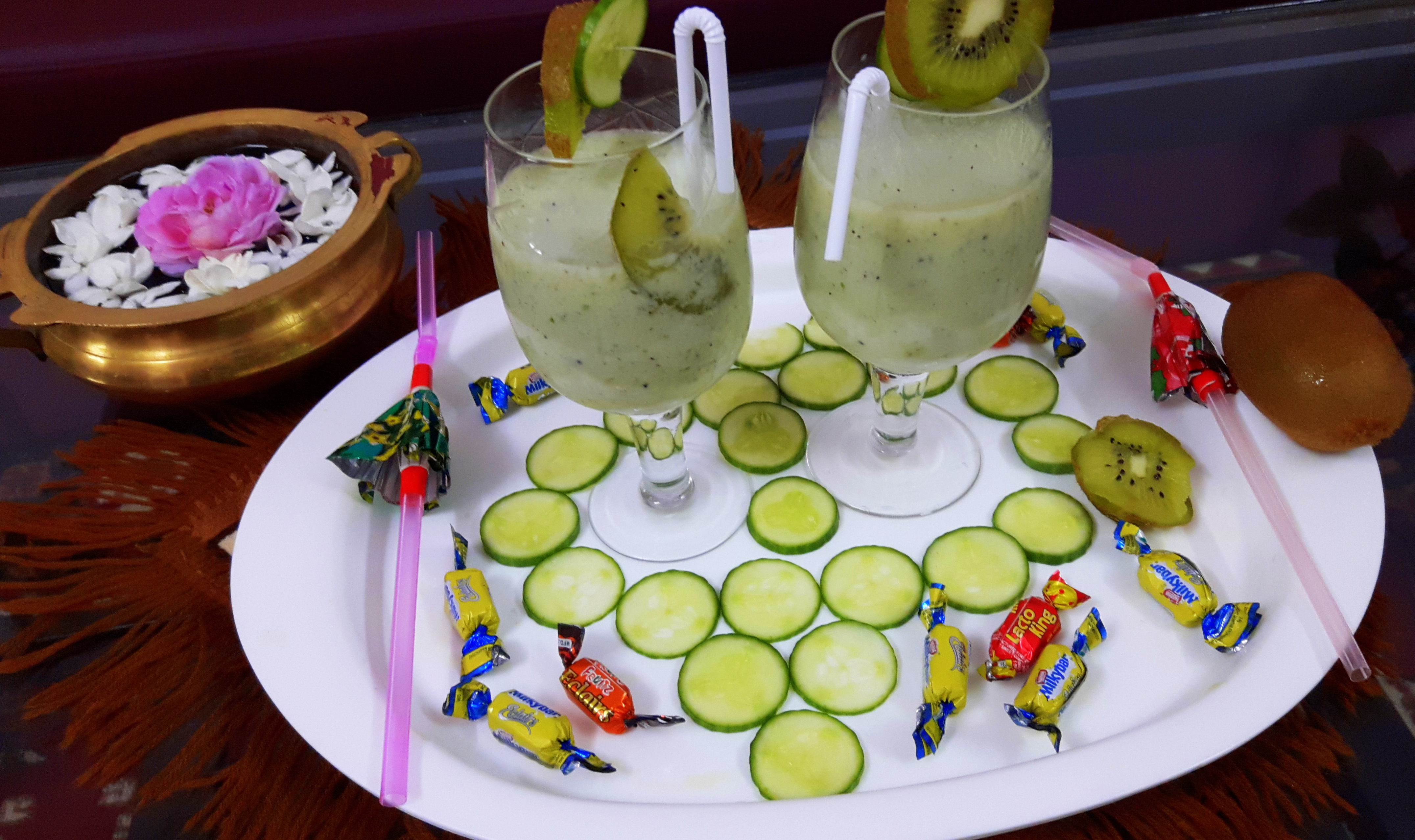 Kiwi cucumber shake